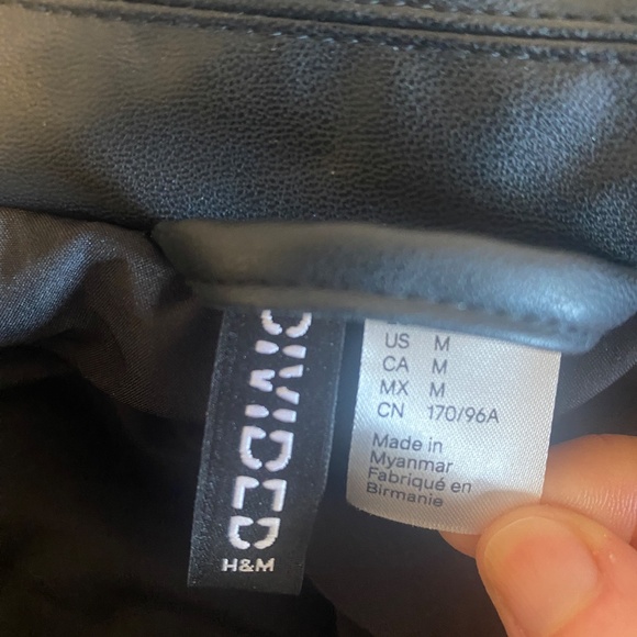 Leather jacket - Picture 5 of 7